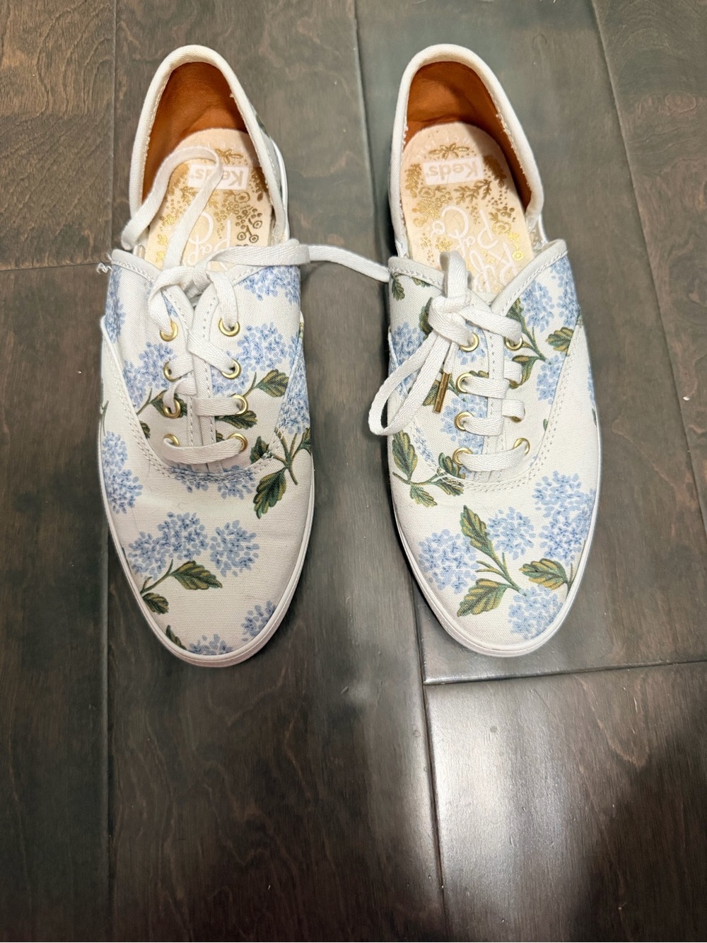 Keds White Sneakers hydrangea